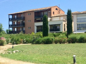 Golfe de saint-tropez a 50 m de la plage